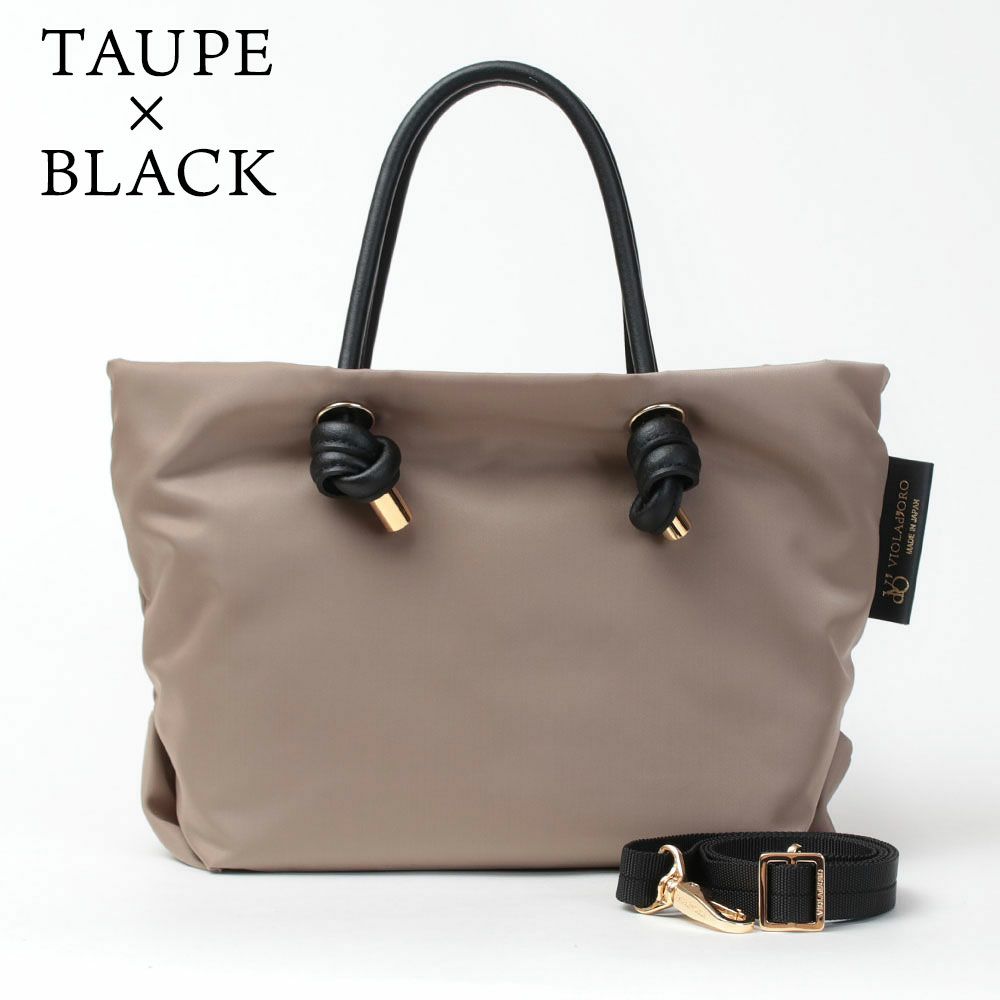 ト―プｘブラック