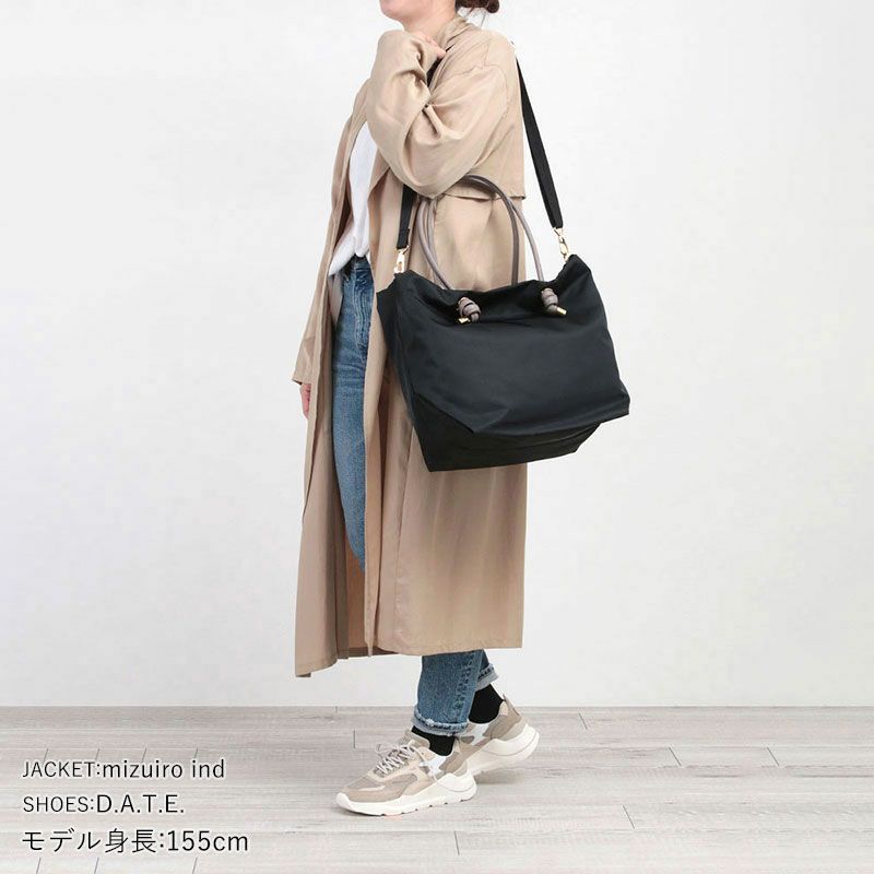 ヴィオラドーロ ビアンカ ナイロンノット トート MLサイズ V-2204 ヴィオラドーロ ビアンカ ナイロンノット トート MLサイズ V-2204