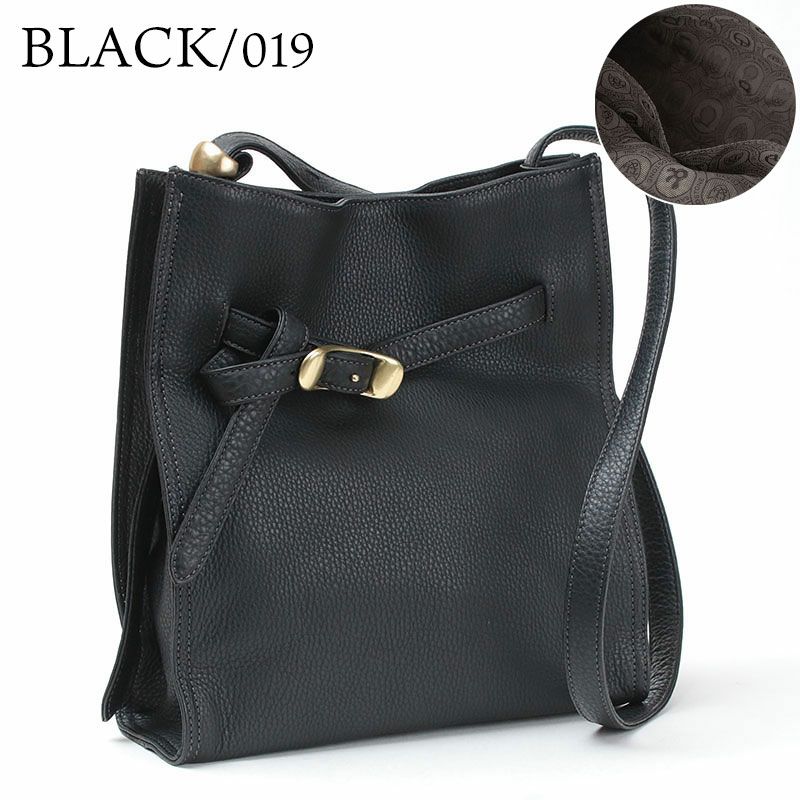 ブラック