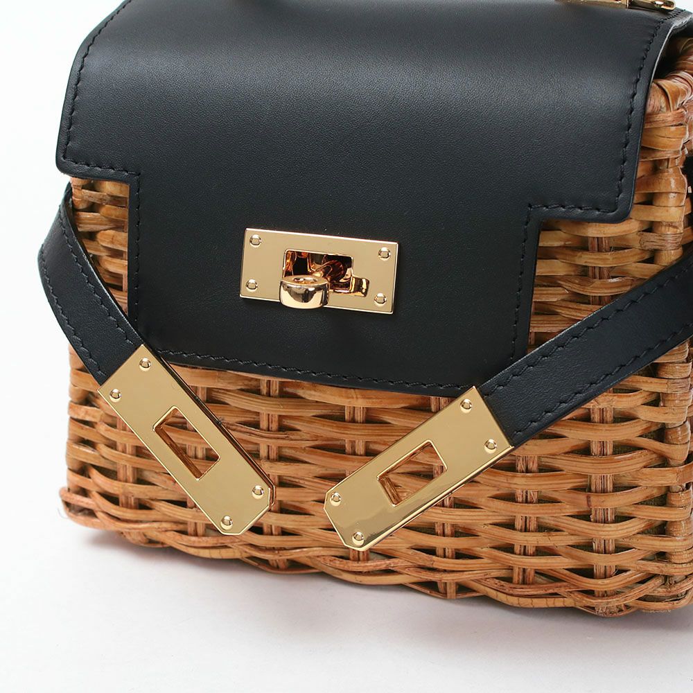 金具ディテール