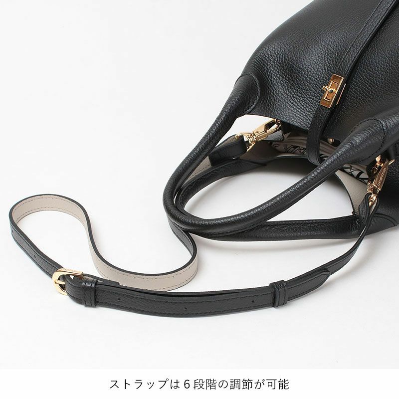 ストラップ