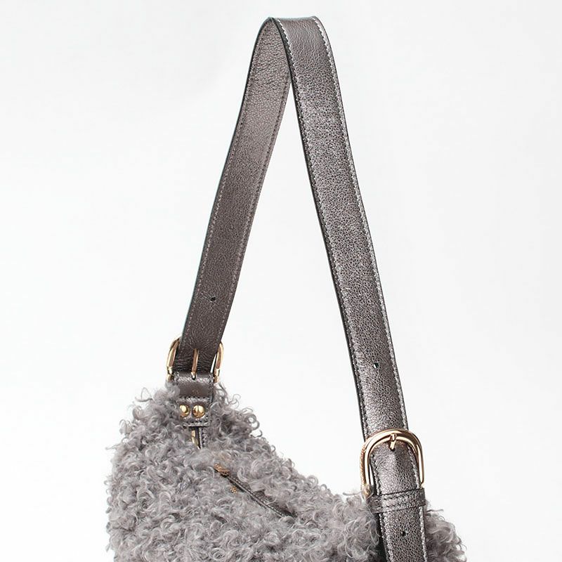 シルバーショルダー