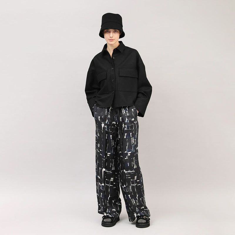 公式コーディネート