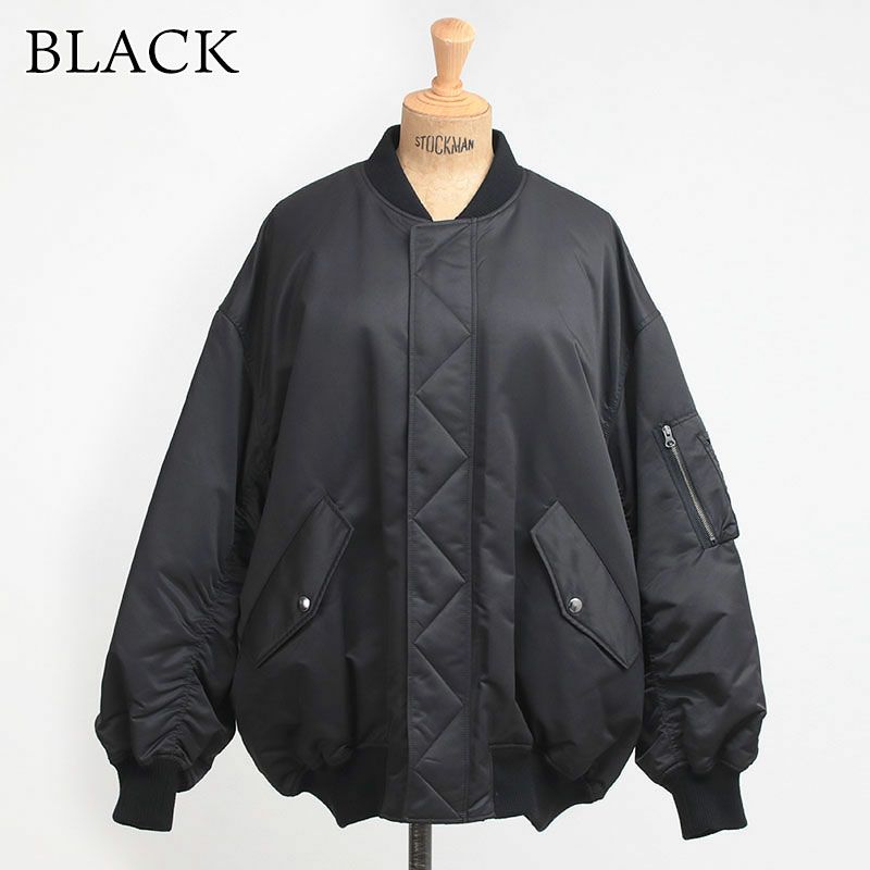 ブラック