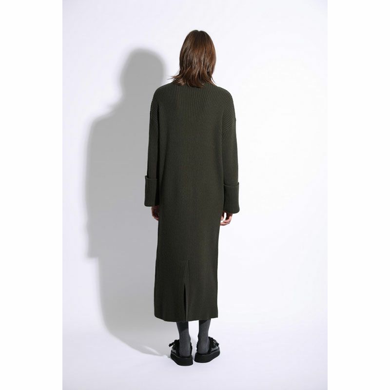 SACRA サクラ■ソフトウール フリル タートルネックワンピース ブラック 楽天市場】SACRA(サクラ) エクストラファイン ラムウールリブ