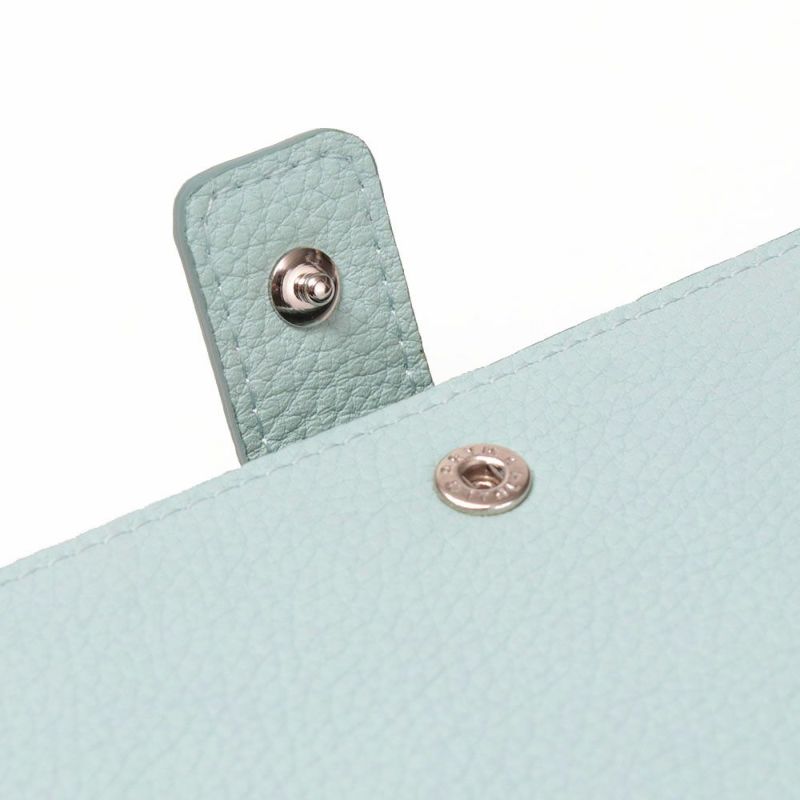 スナップボタン