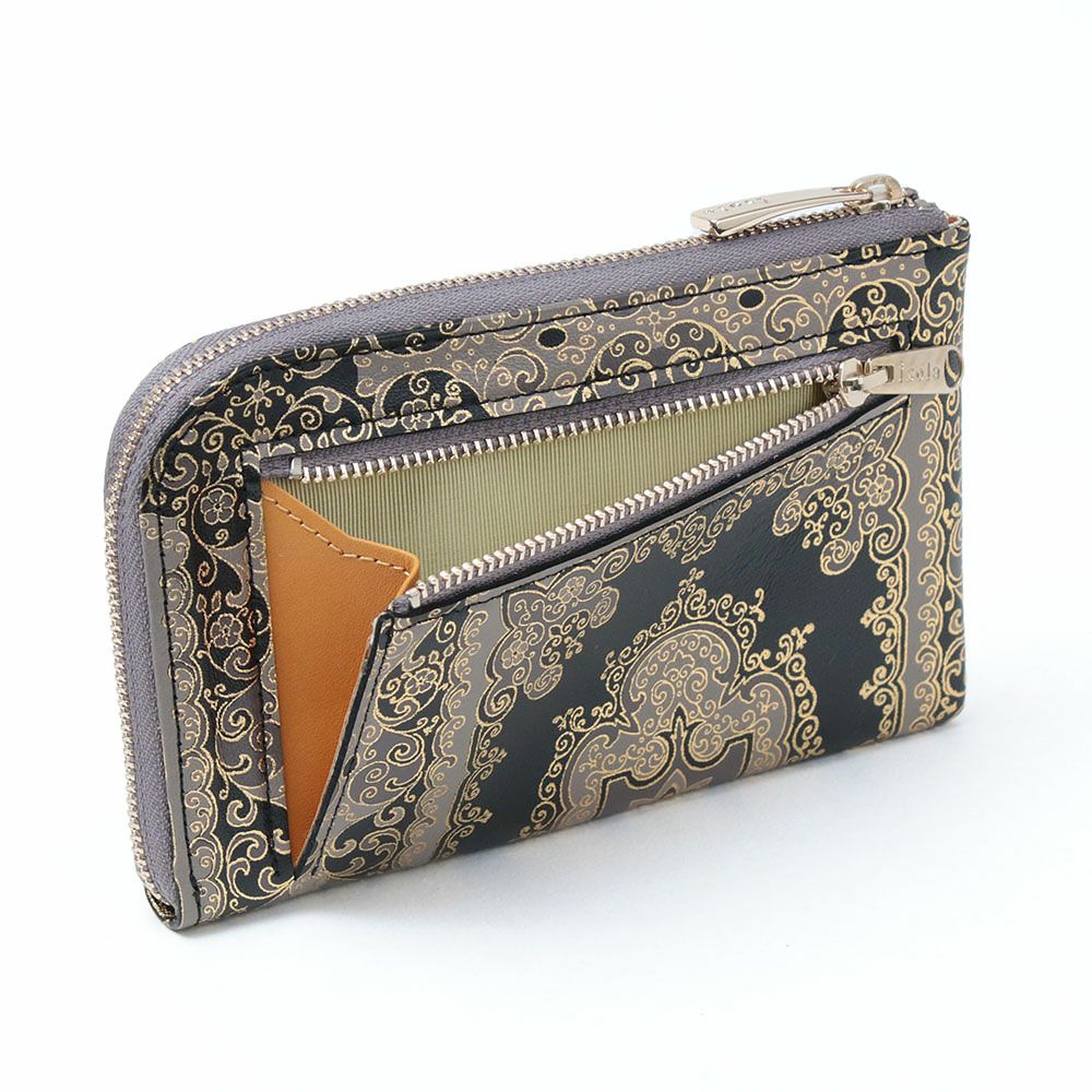 ファスナーポケット